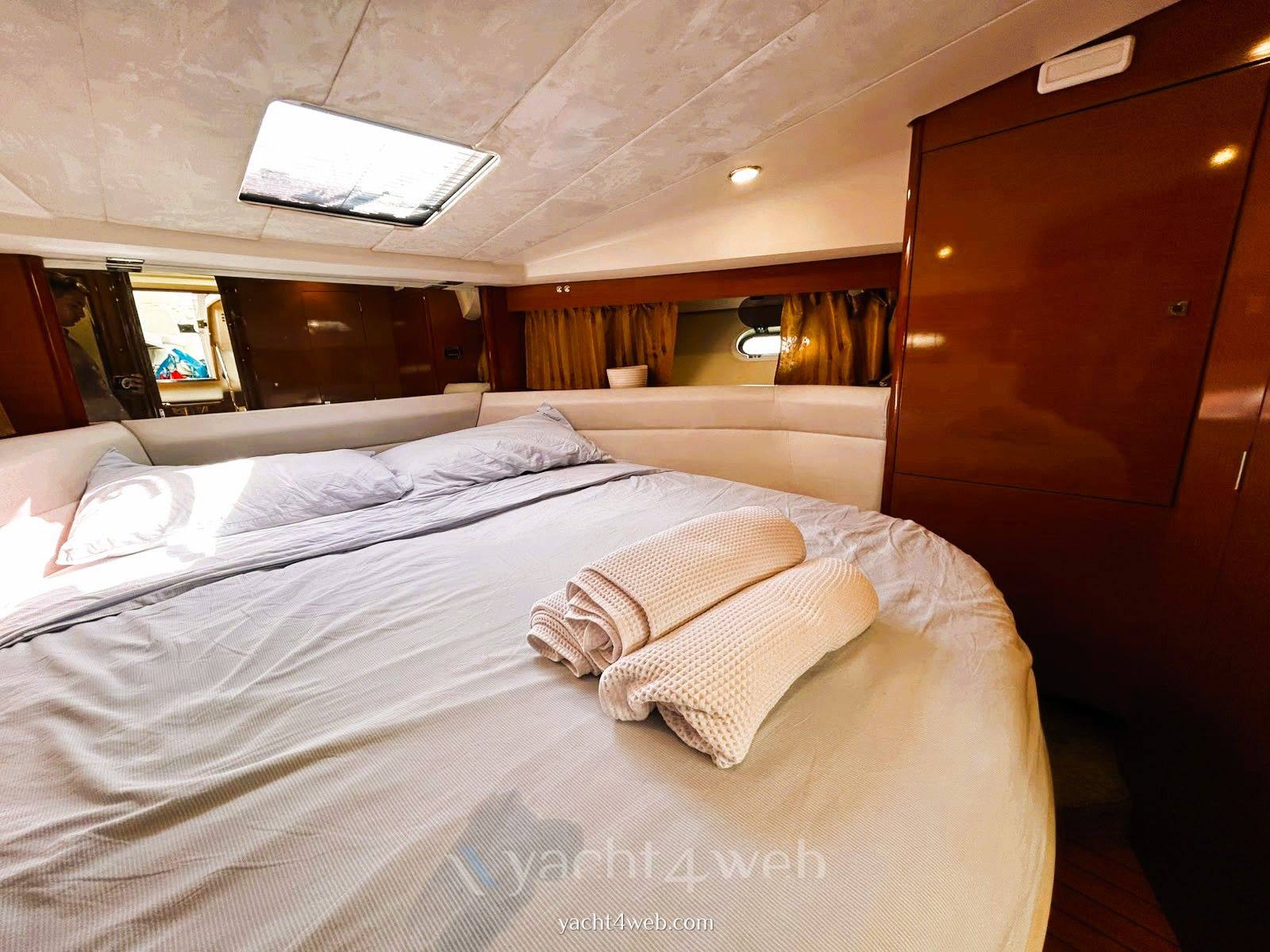 Prestige 38s Barco de motor usado para venta