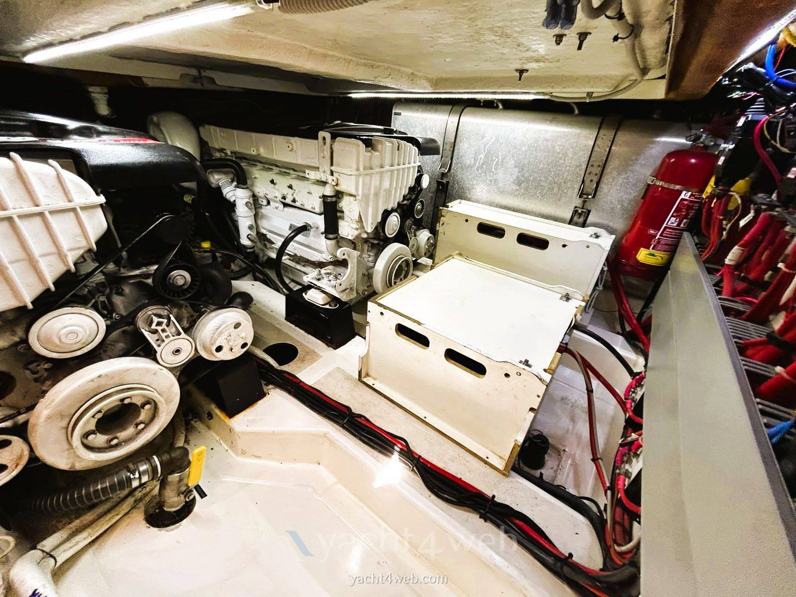 Prestige 38s barco de motor