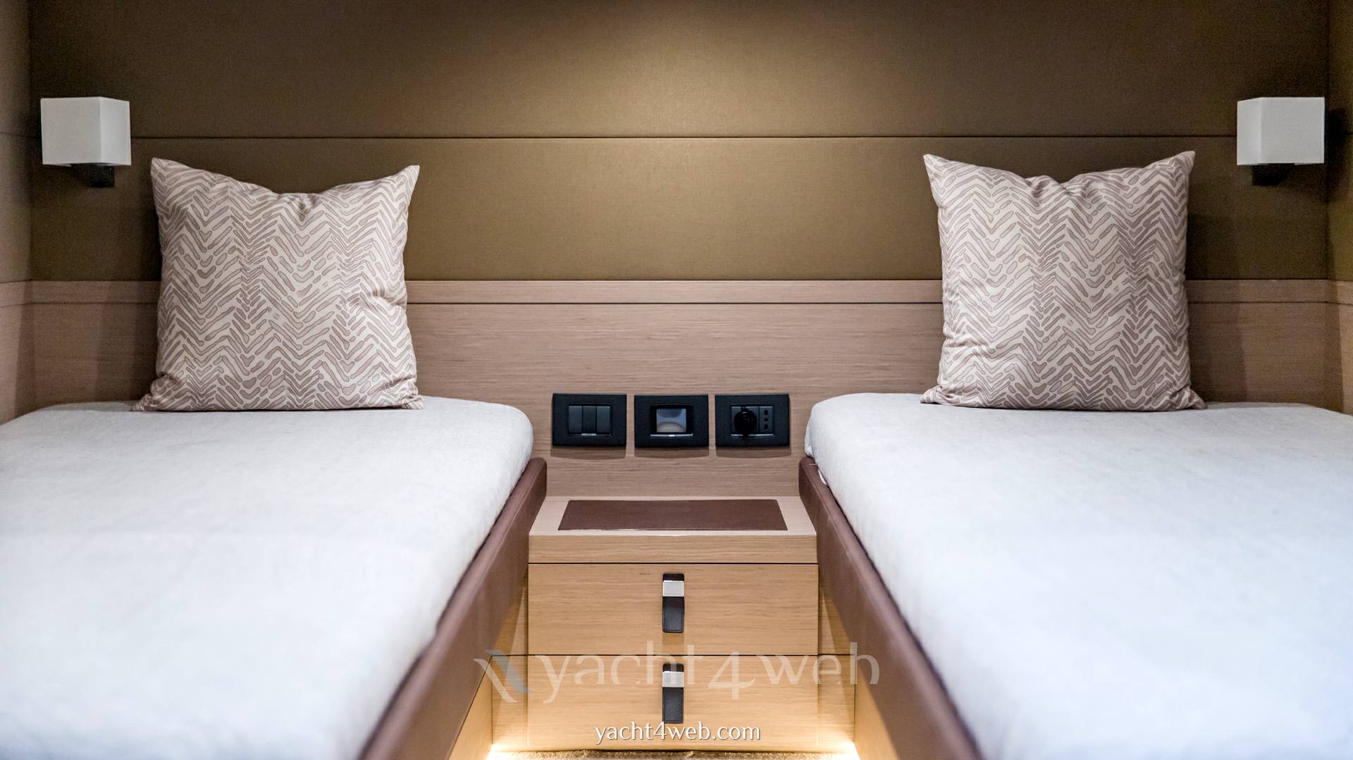 Pardo yachts Walkaround 50 游艇 使用
