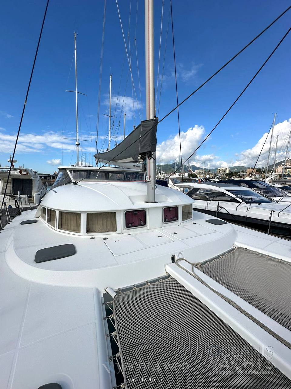 Lagoon 380 s2
