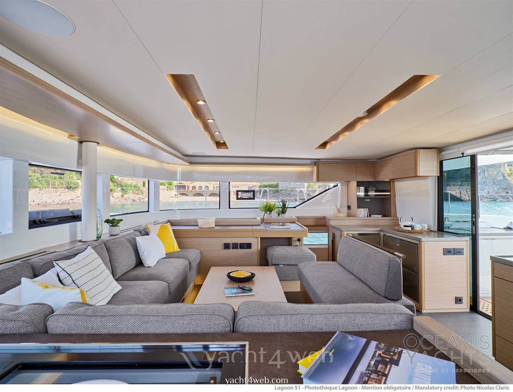 Lagoon 51