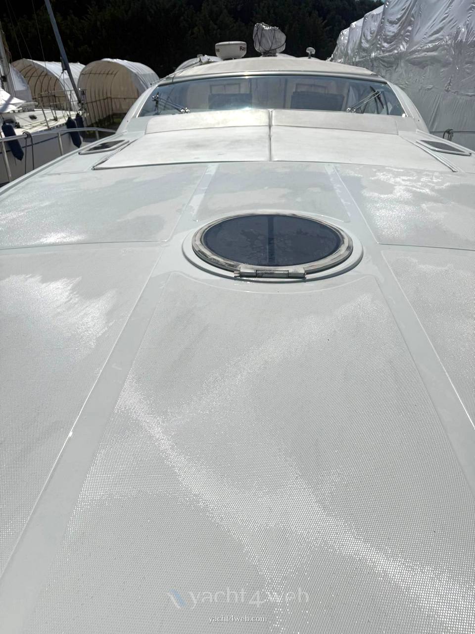 Pershing 54