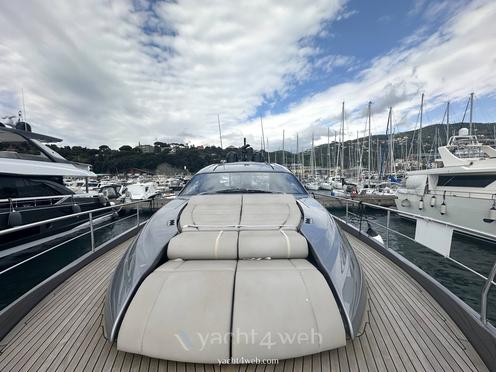 Pershing 7x