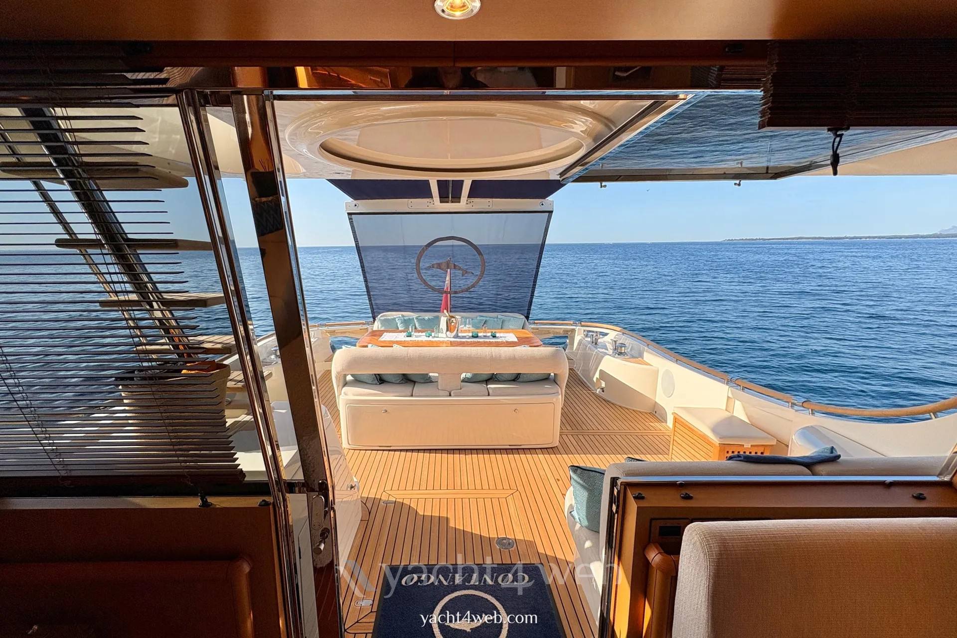 Mochi craft Dolphin 74