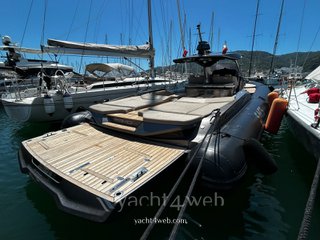 Sacs marine Strider 15