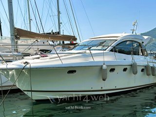Prestige yachts 38s