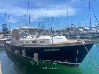 Grand banks Eastbay 43