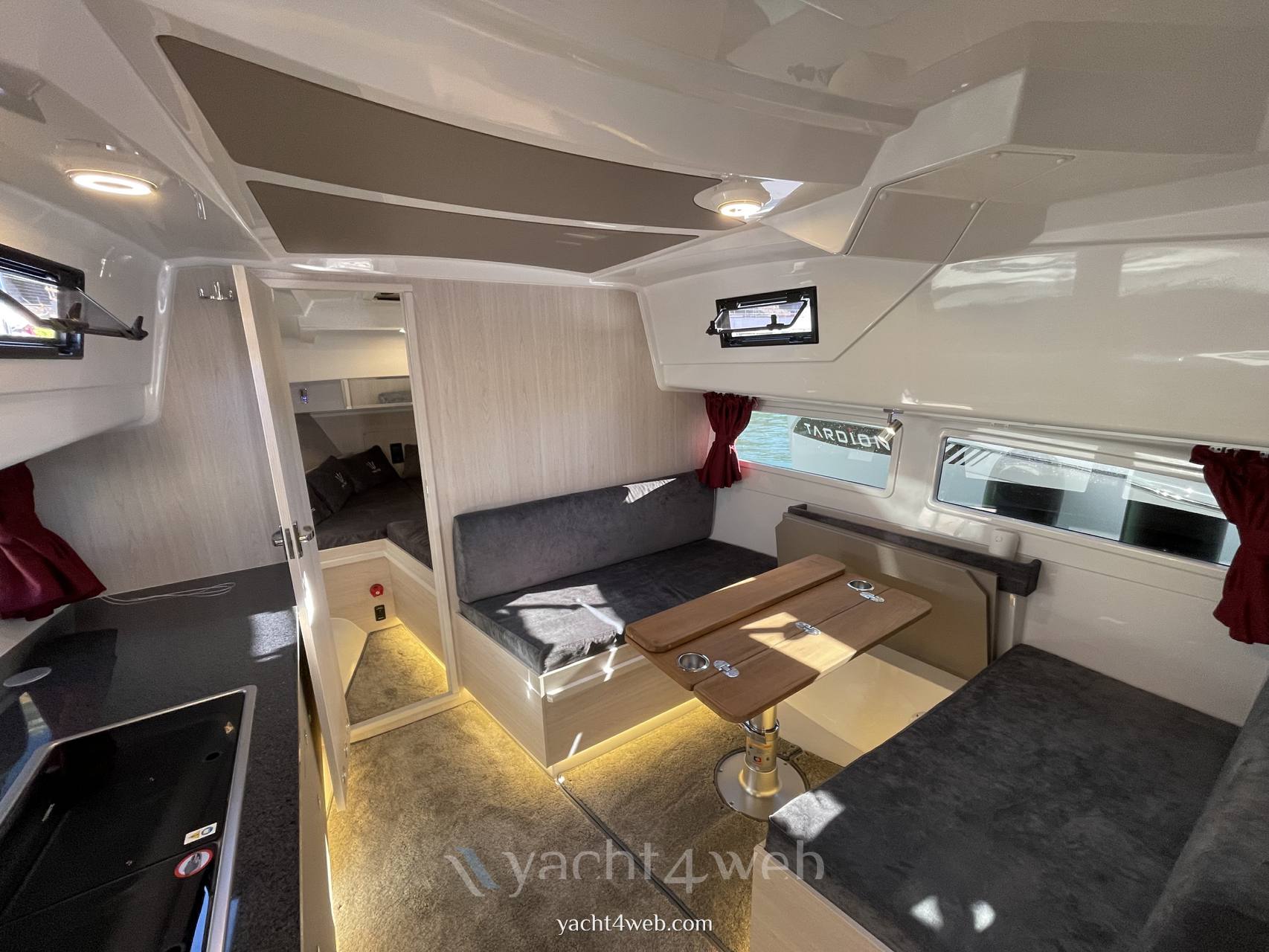 Nautic 990 open