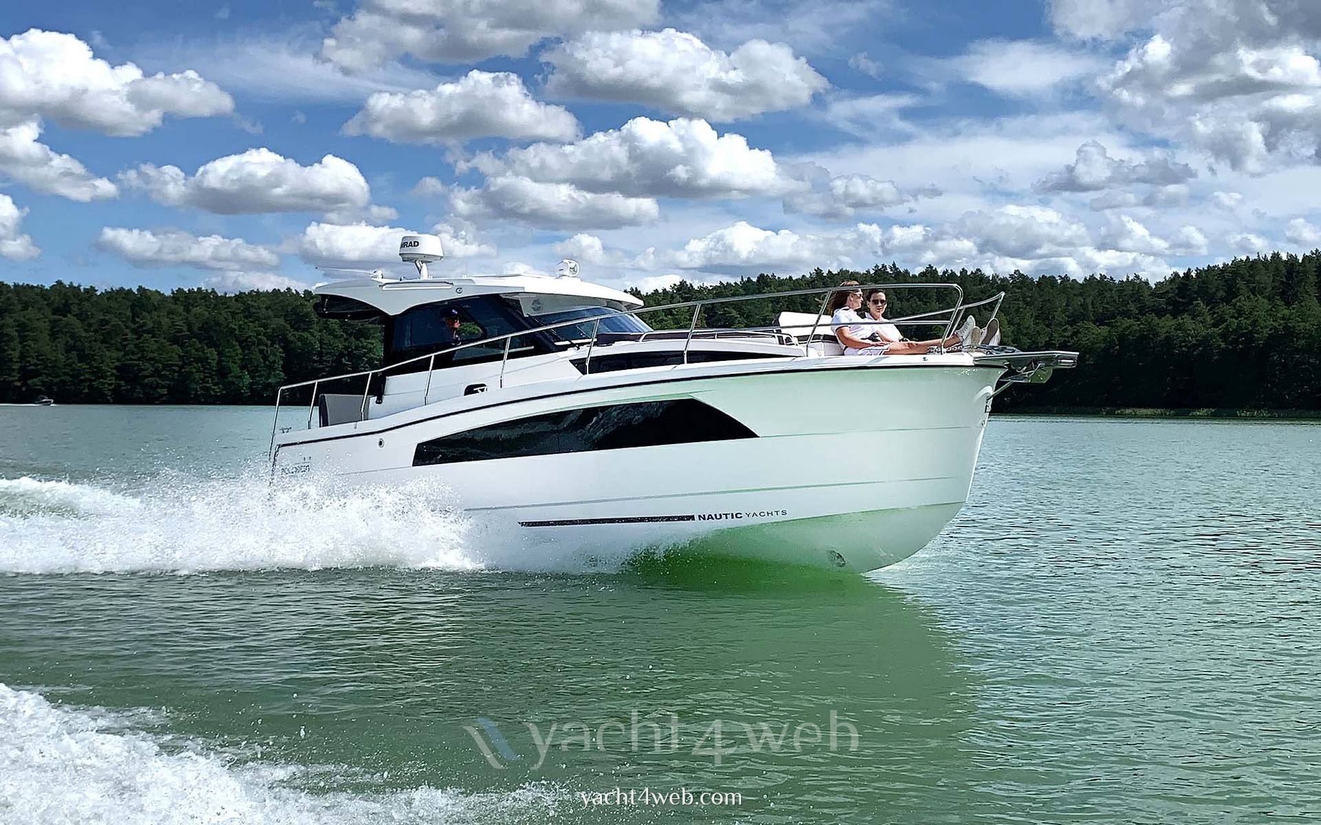 Nautic 990