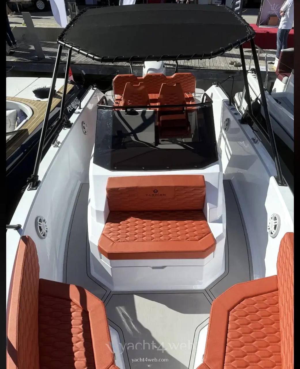 Tardion T24 spacedeck 机动船 用于销售