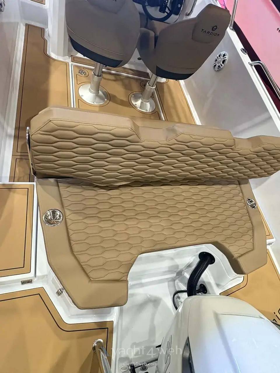 Tardion T24 spacedeck 驾驶桥楼 使用
