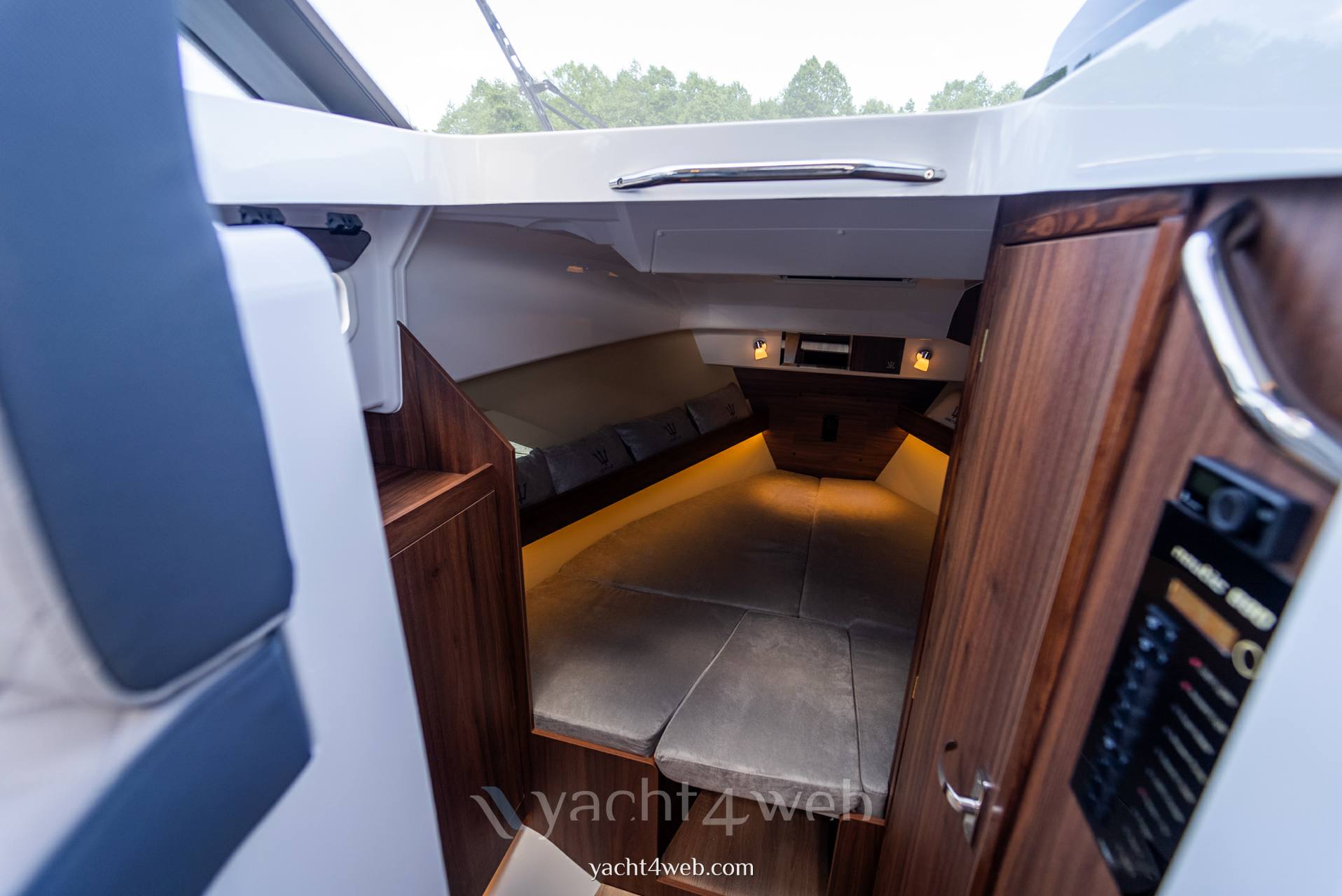 Nautic 880 机动船 用于销售