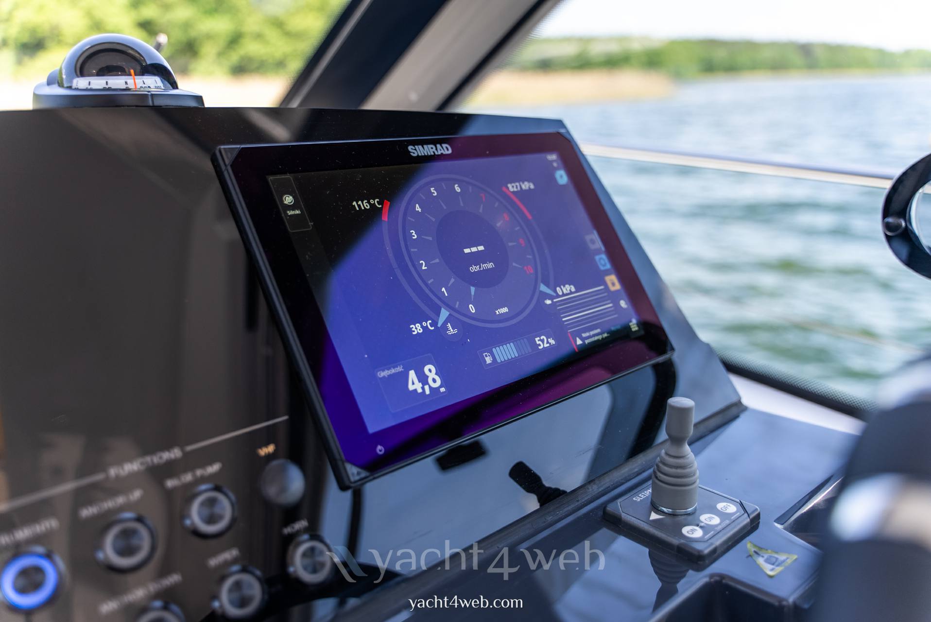 Nautic 880 0