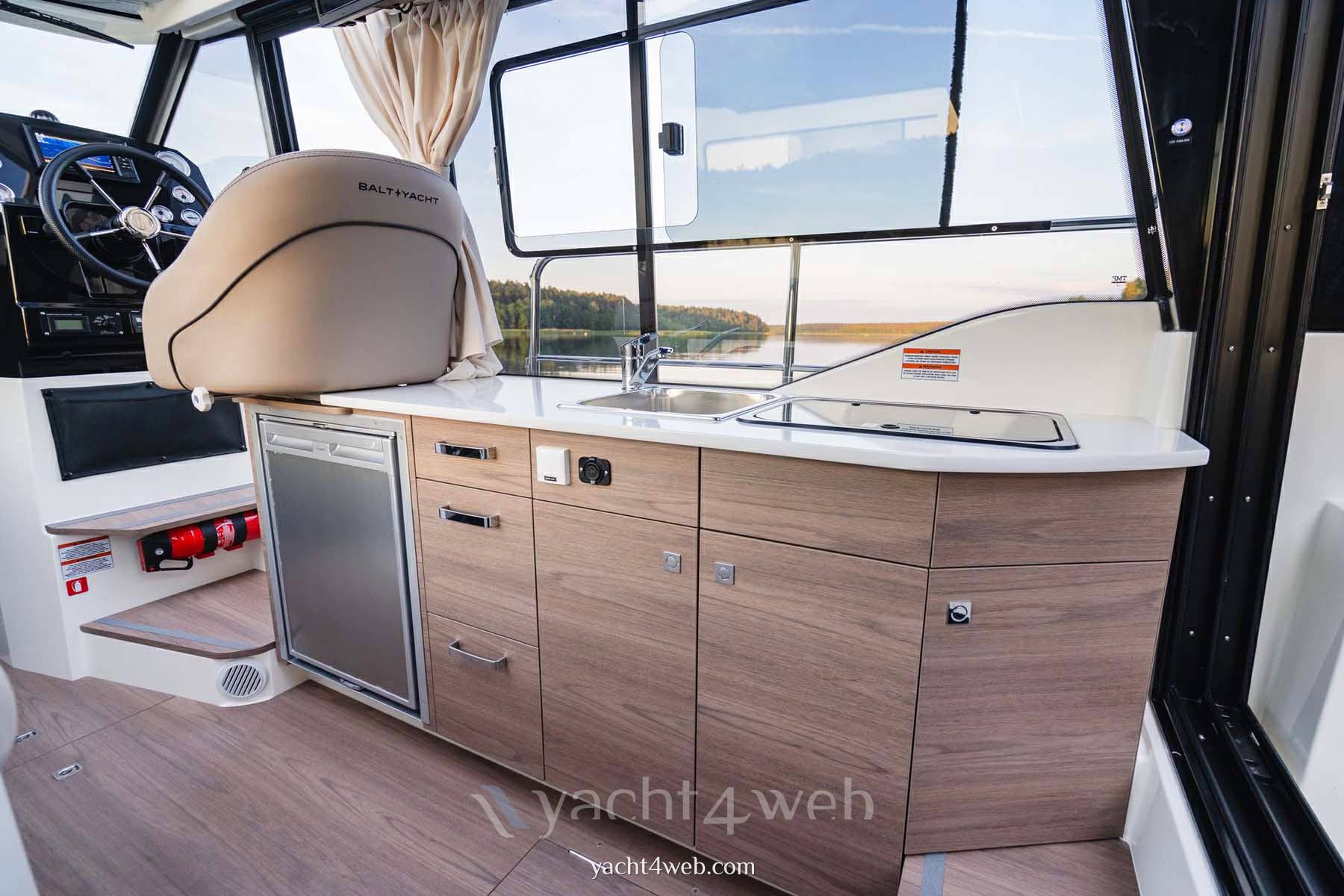 Balt Suncamper 29 Barca a motore usata in vendita