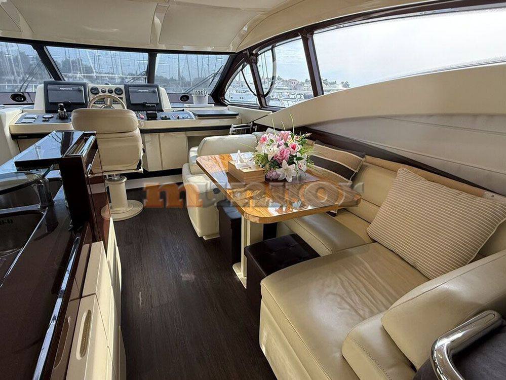 Azimut 58 fly