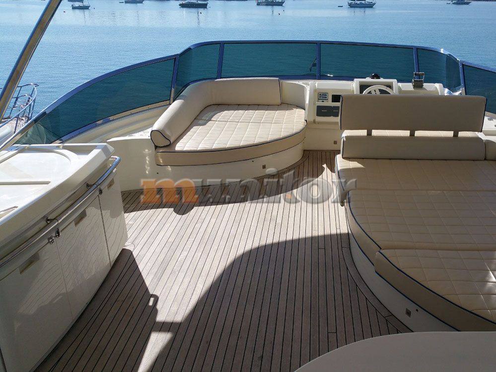 Azimut 75 fly