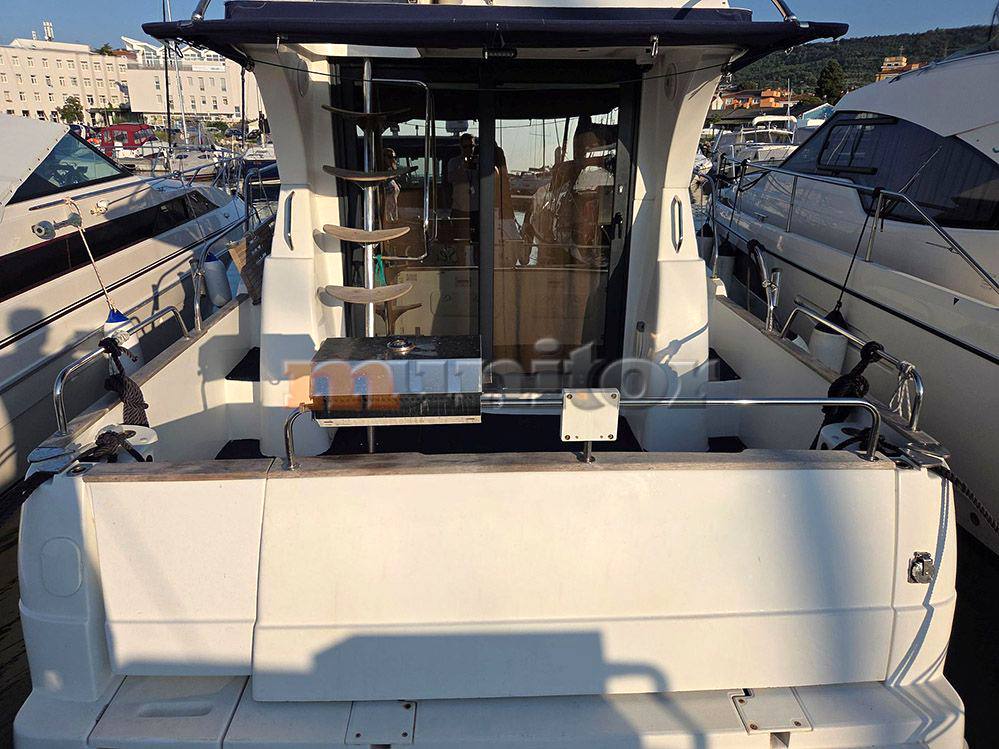 Beneteau Antares 9.80