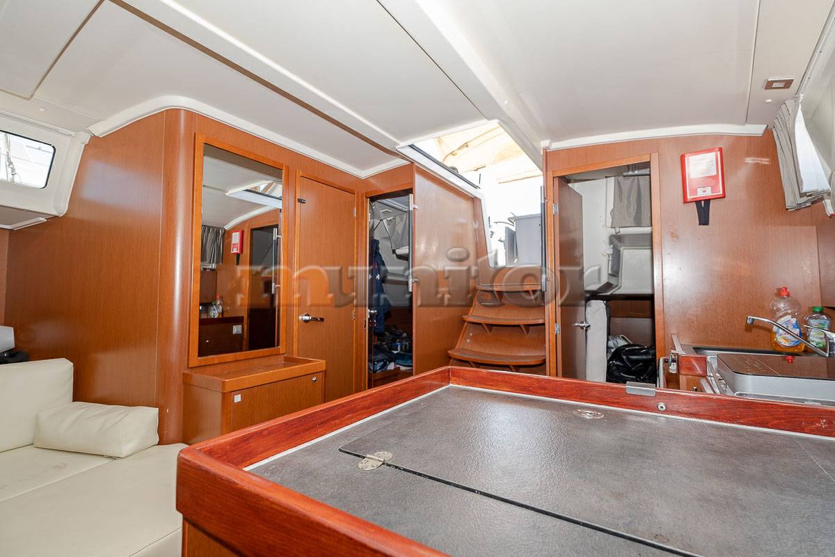 Beneteau Oceanis 41.1