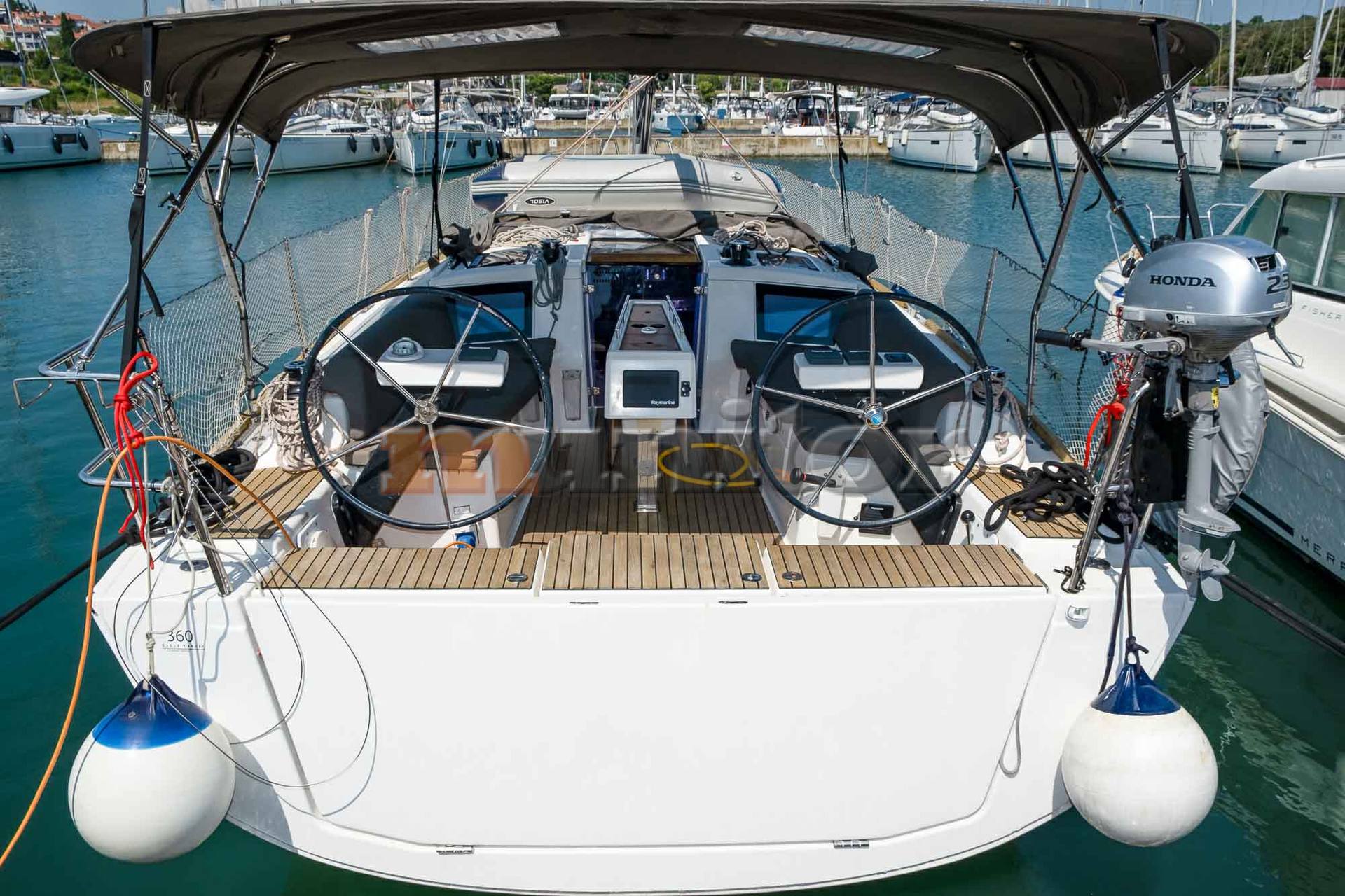 Dufour 360 grand large