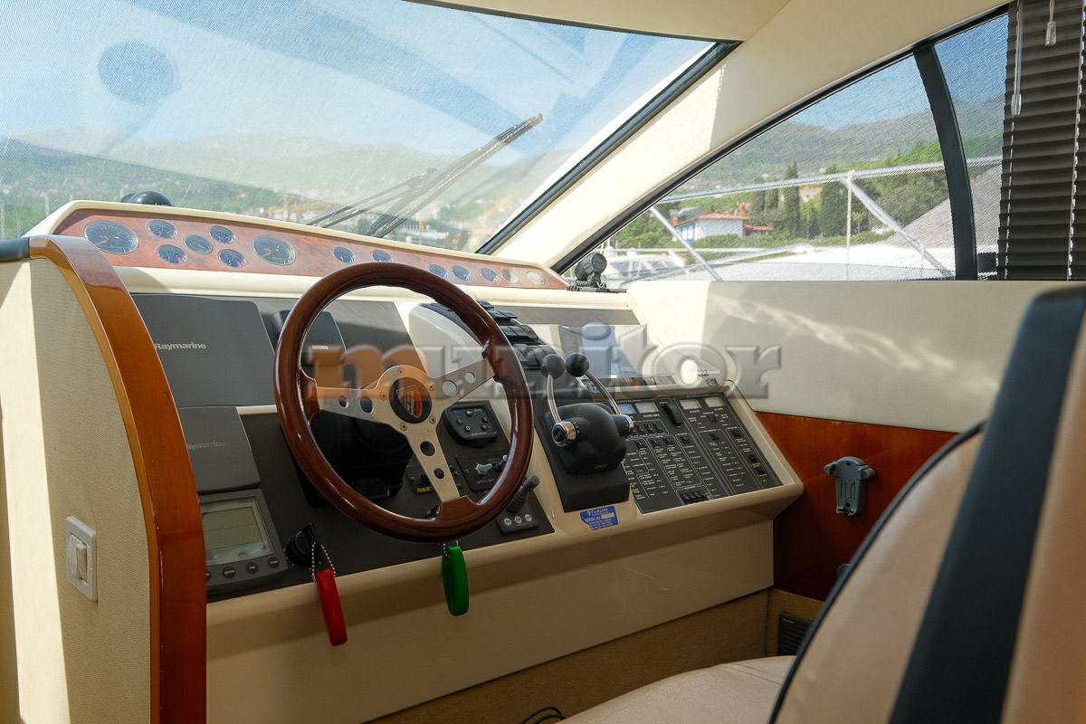 Fairline Phantom 50