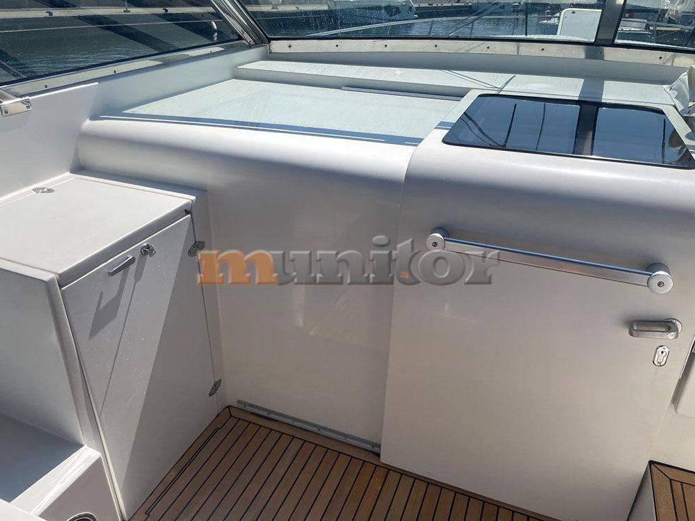 Ferretti Altura 47