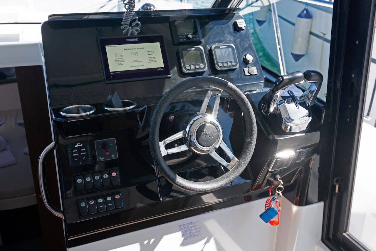 Jeanneau Merry fisher 1095