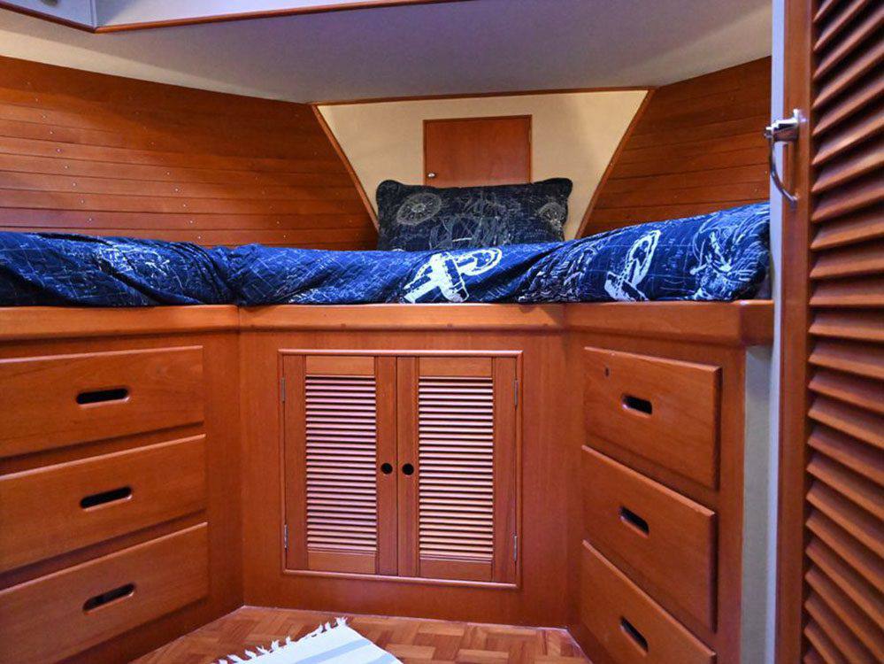 Grand banks 46 classic