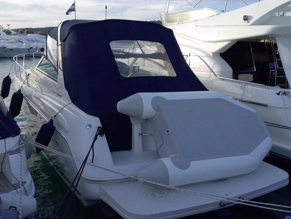 Monterey 322 cr Barca a motore usata in vendita