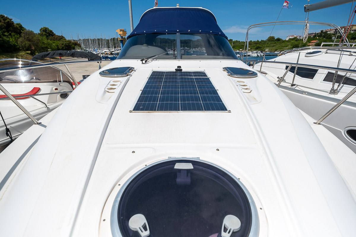 Bavaria 300 sport Флайбридж используется