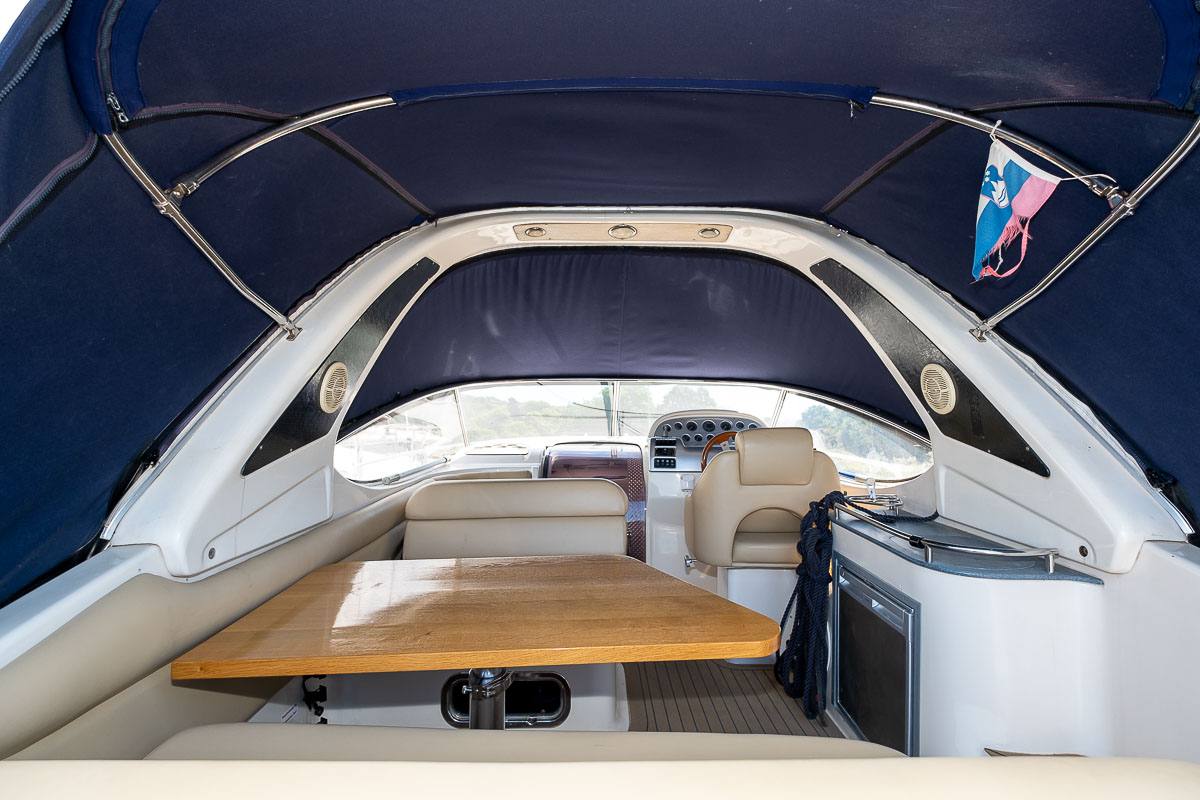 Bavaria 300 sport Флайбридж