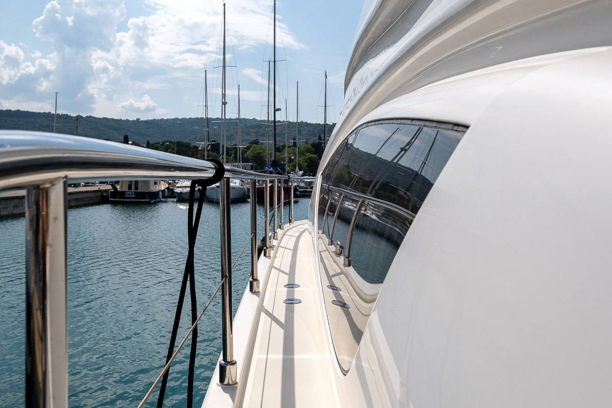Ferretti FERRETTI 500 Elite Флайбридж используется