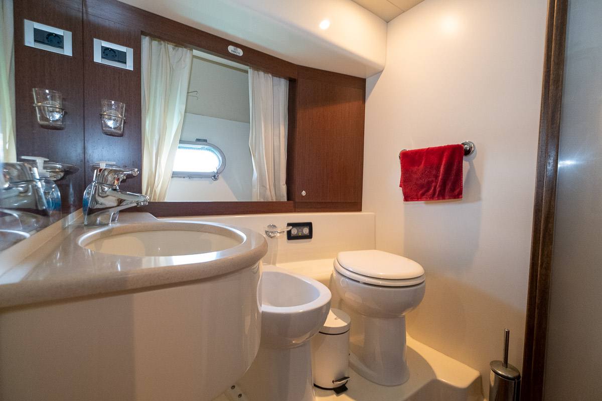 Ferretti FERRETTI 500 Elite используется