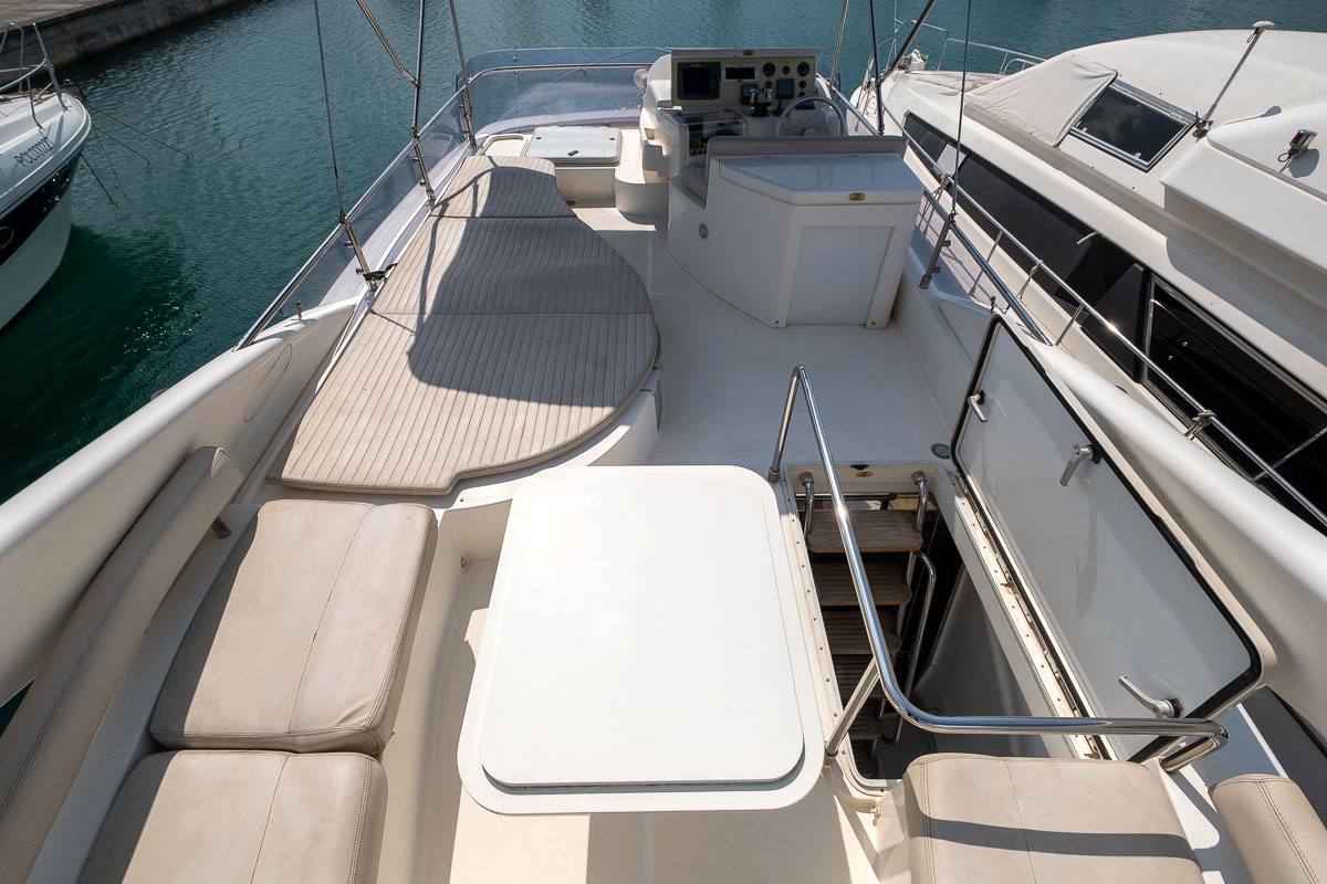 Ferretti FERRETTI 500 Elite Флайбридж
