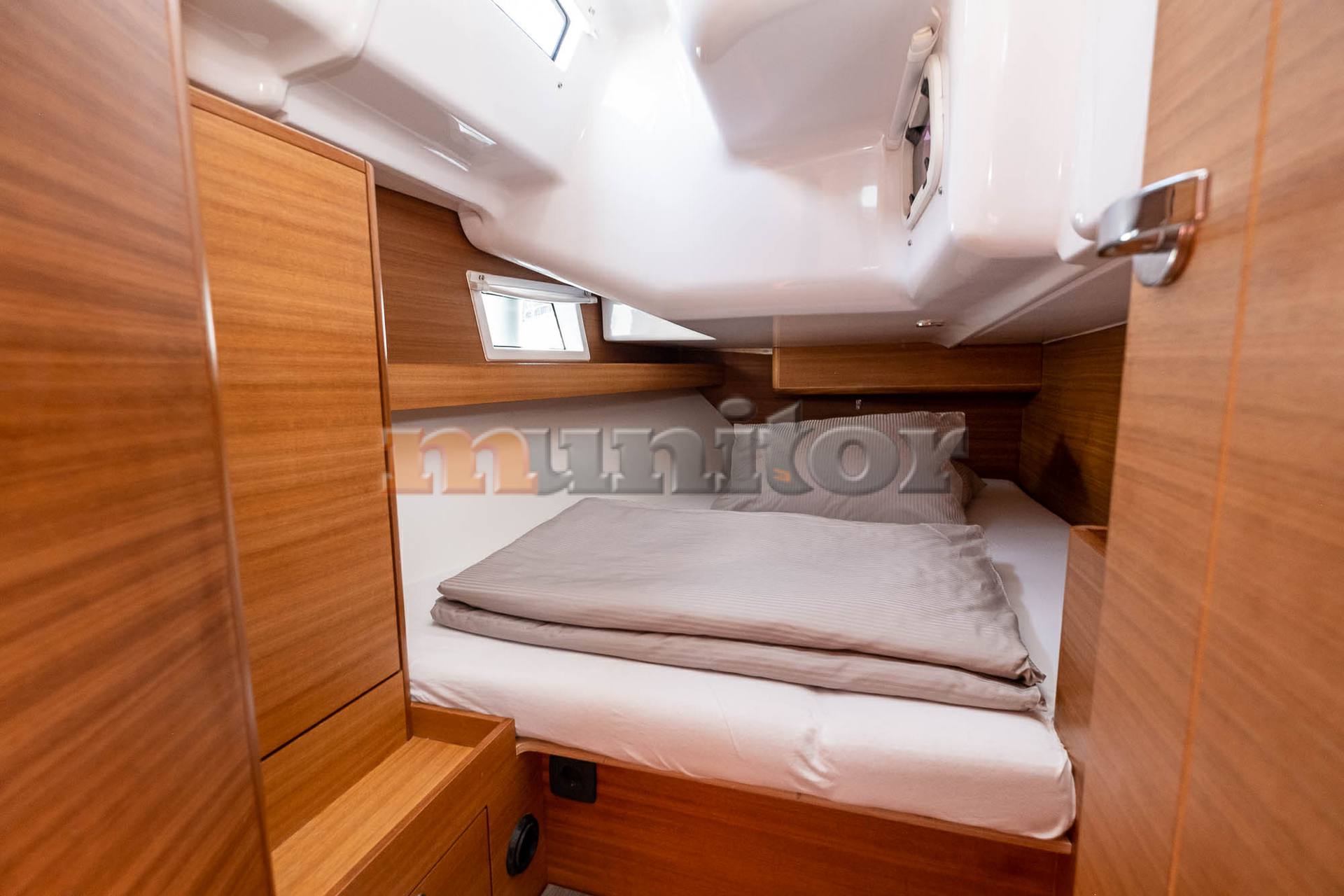 Elan Impression 40.1 Flybridge