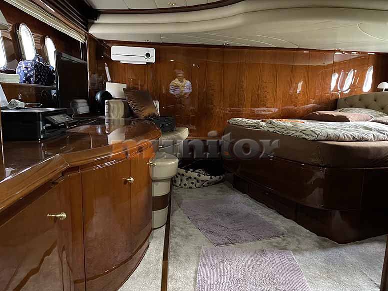 Cayman 62 cyber Motor boat used for sale