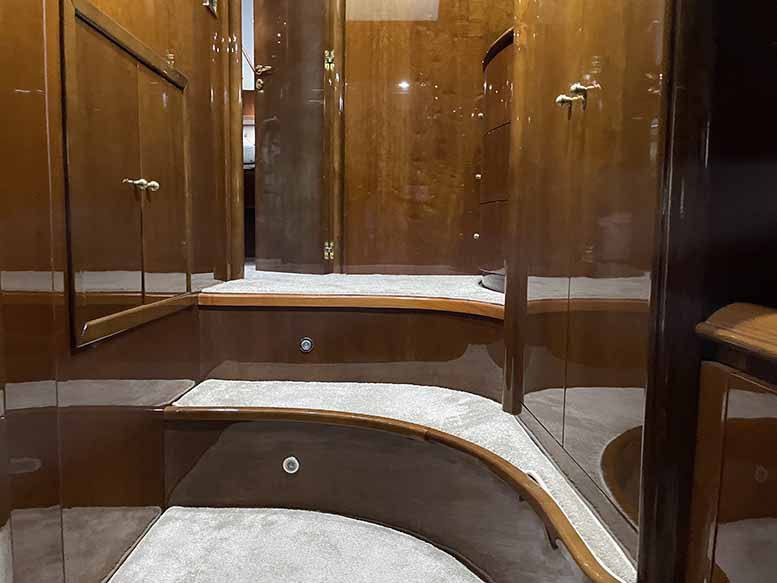 Cayman CAYMAN 62 Cyber 