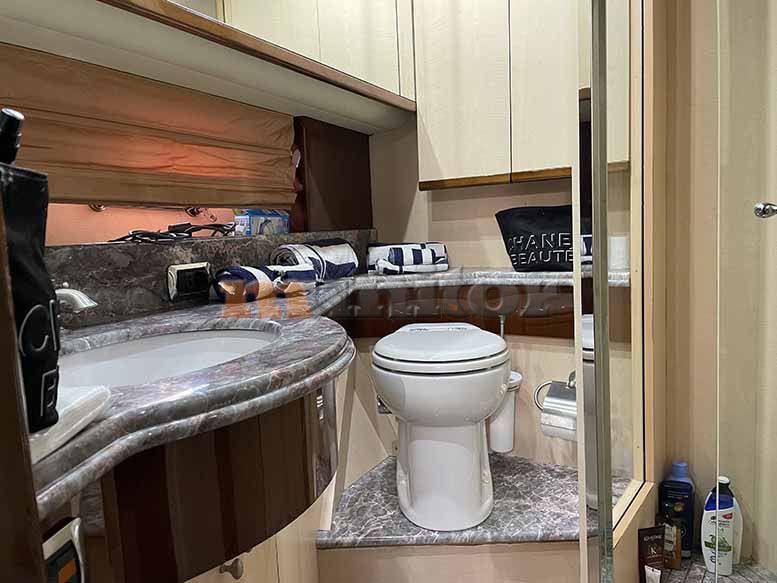 Cayman 62 cyber used