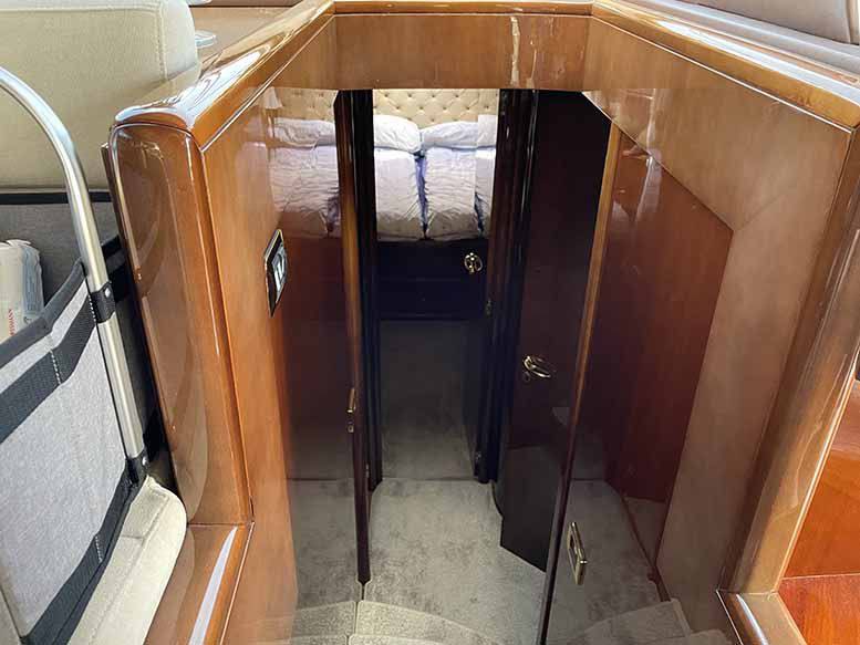 Cayman CAYMAN 62 Cyber صور