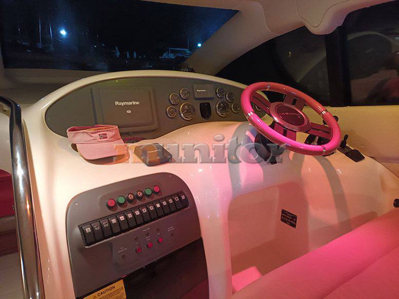 Azimut 42 evolution Фото