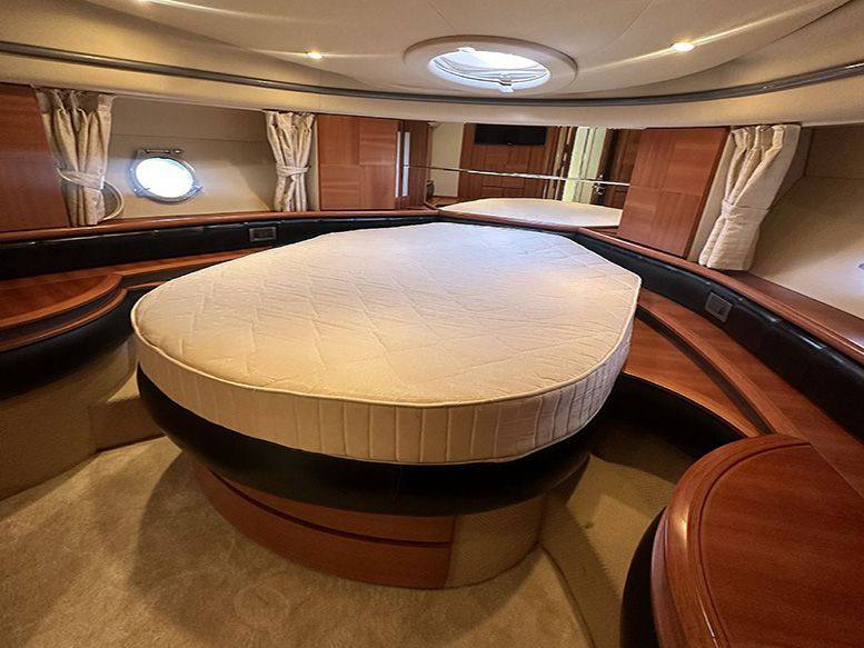 Azimut 50 fly Фото