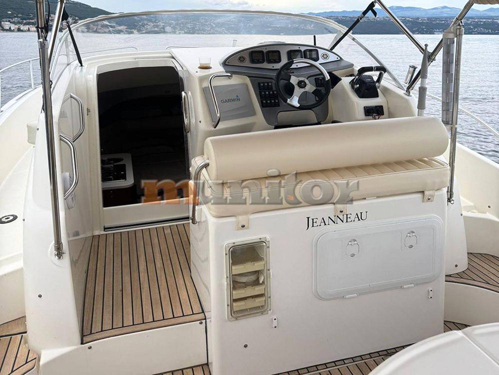 Jeanneau Cap camarat 925 wa barca a motore