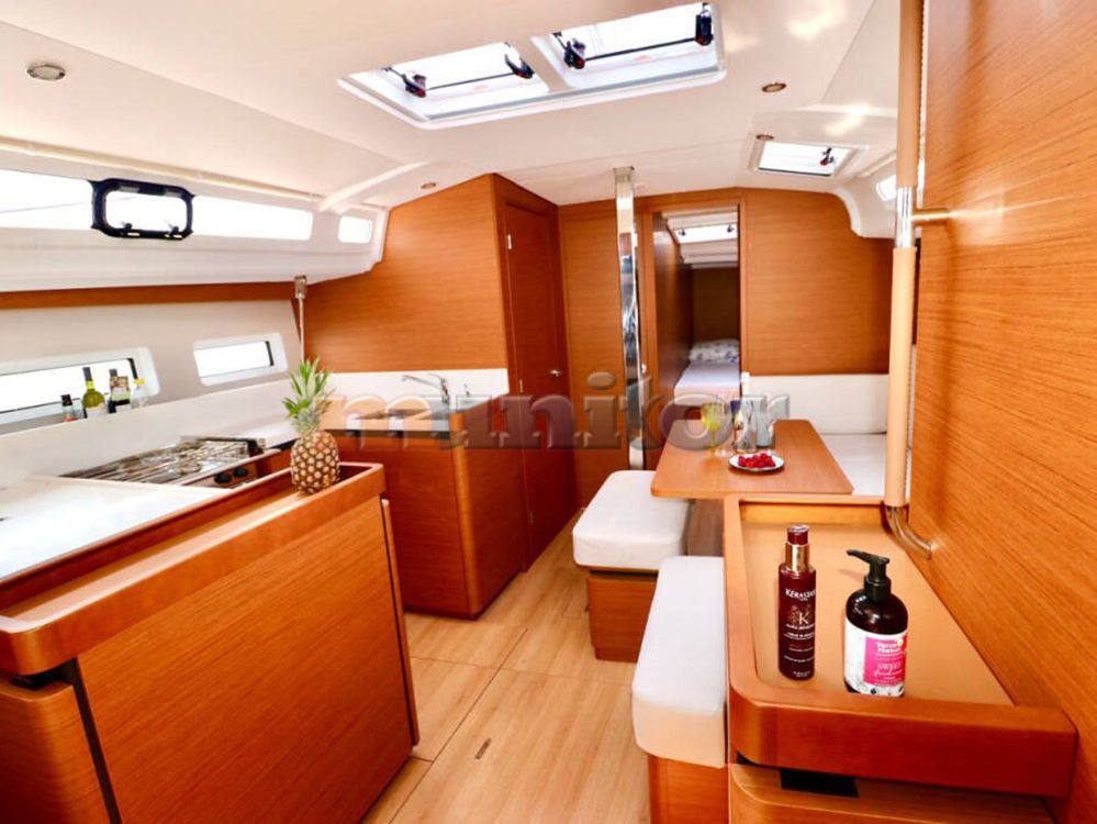 Jeanneau Sun odyssey 440 Flybridge usado