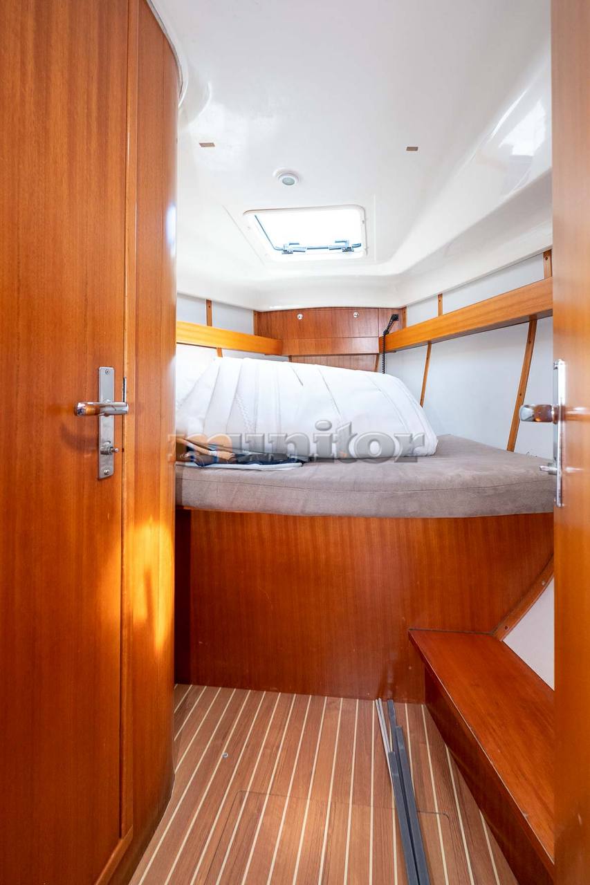 Elan Impression 384 Photo