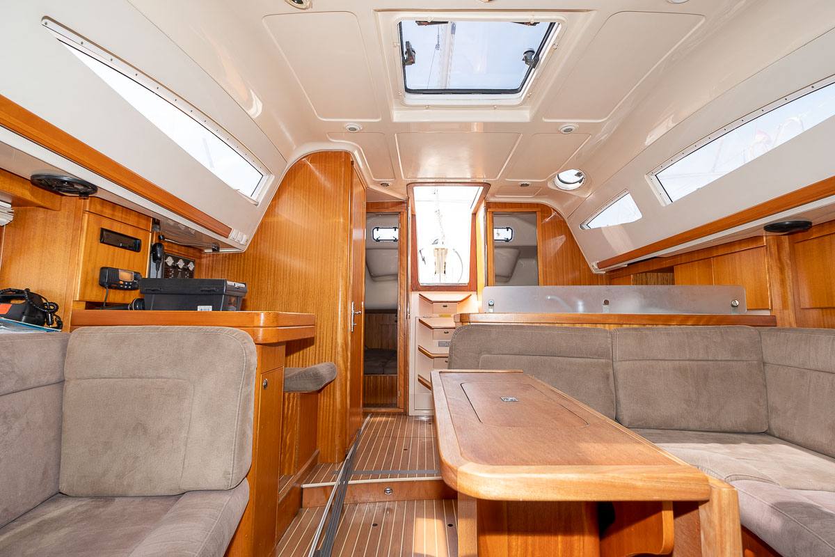Elan ELAN Impression 384 Парусная лодка используется для продажи