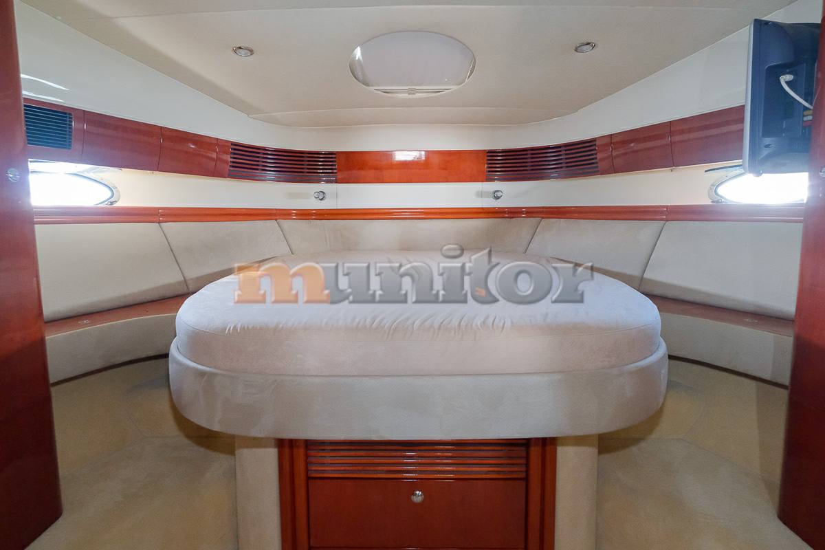 Fairline FAIRLINE Phantom 50 صور