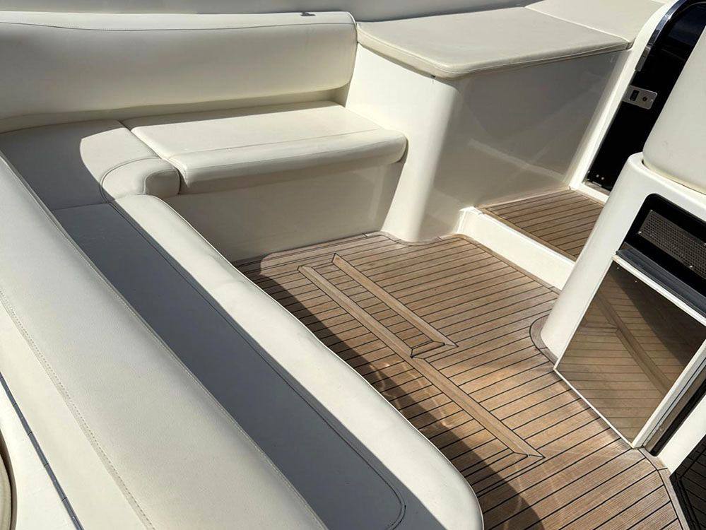 Performance 1407 es Flybridge usato