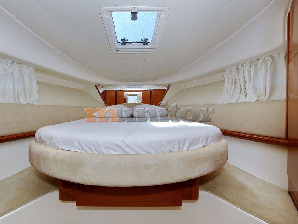 Jeanneau 34 prestige Barco a motor usado para venda