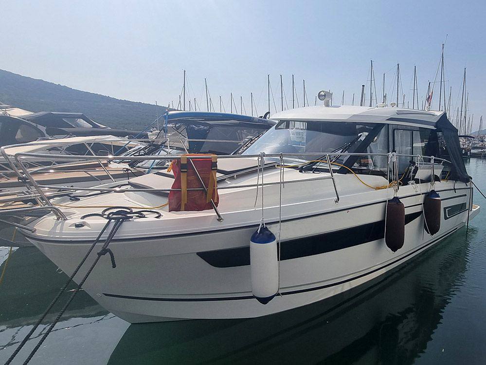 Jeanneau Merry fisher 895 Flybridge