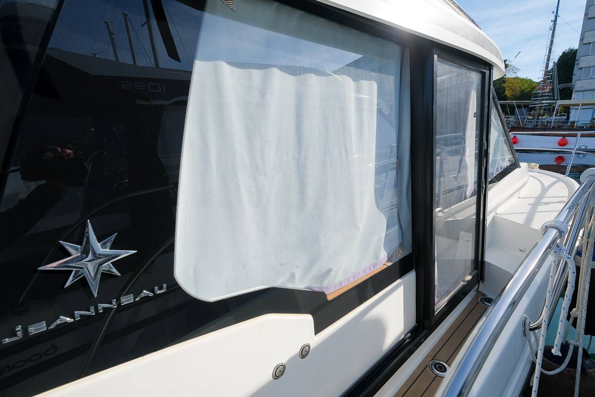 Jeanneau Merry fisher 895 barca a motore