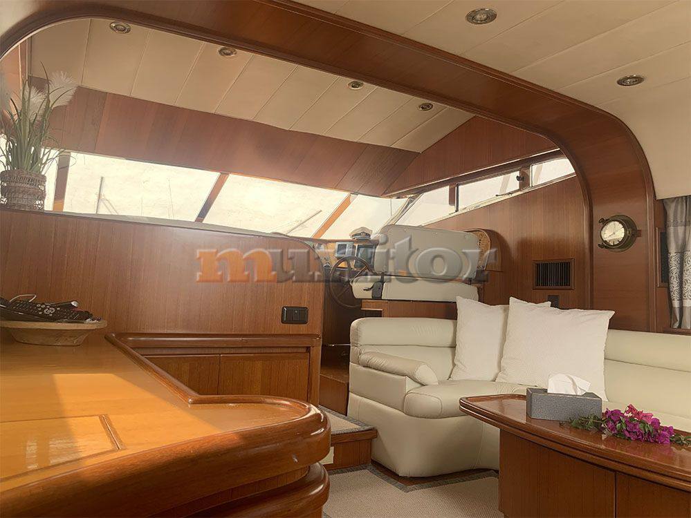 Johnson yacht Johnson 56 fly Flybridge usato